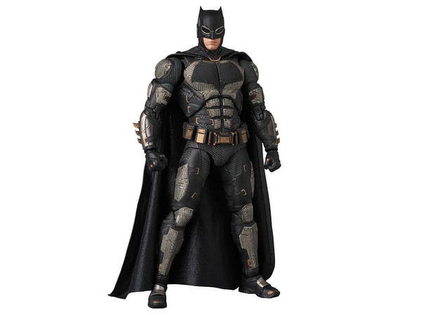 MAFEX Batman Tactical Suit Ver. (Justice League)