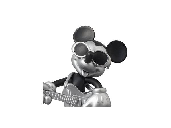 UDF Roen Black & White Mickey Mouse (Garage Rock Ver.) | HLJ.com