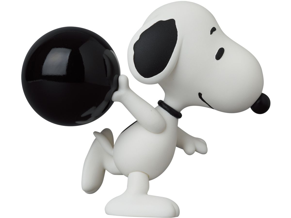 UDF Peanuts Series 15 Bowler Snoopy