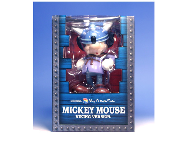 Amazon.com: Vinyl Collectible Dolls Viking Mickey VCD-115