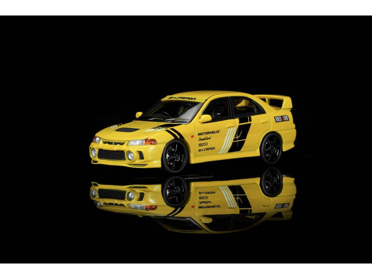 Mitsu Evo IV TECKWRAPP Yellow