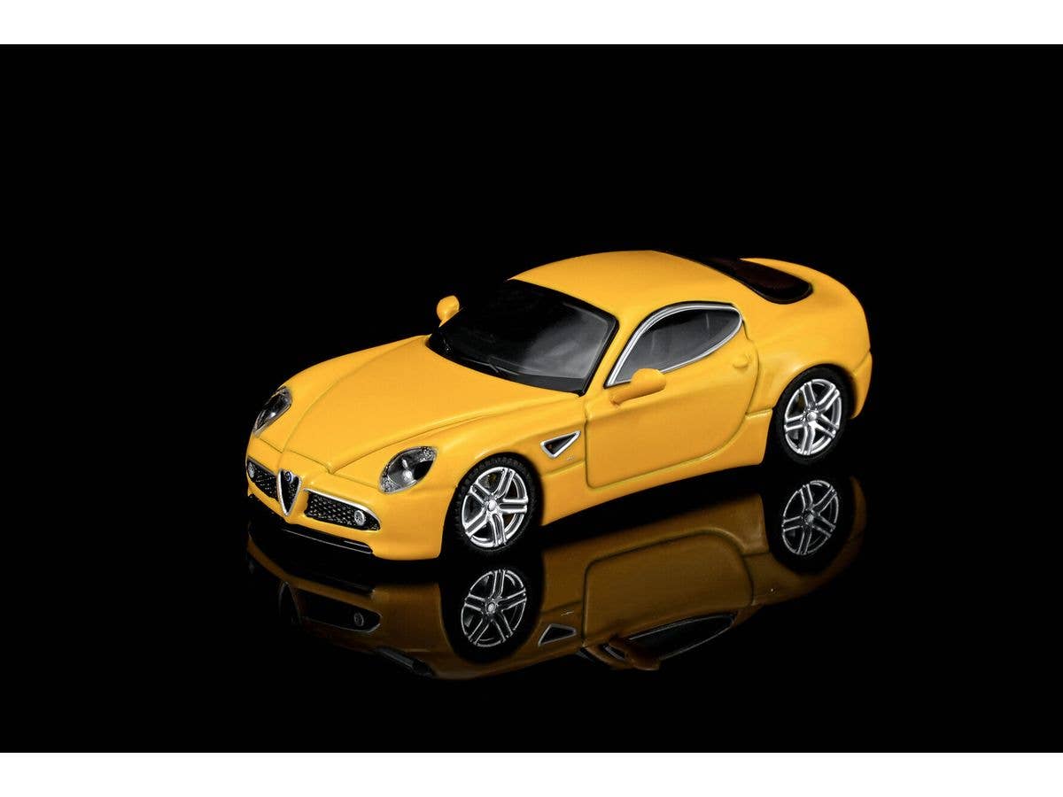 Alfa Romeo 8C Competizione 2008 Giallo Mica Yellow