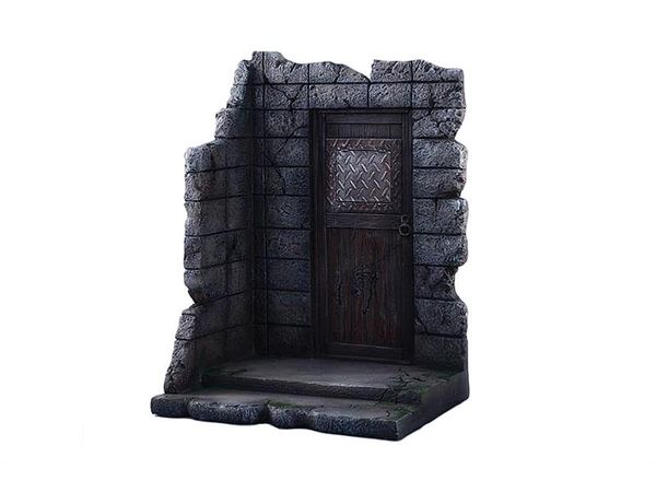 MMM Toys Door of Rifts Diorama