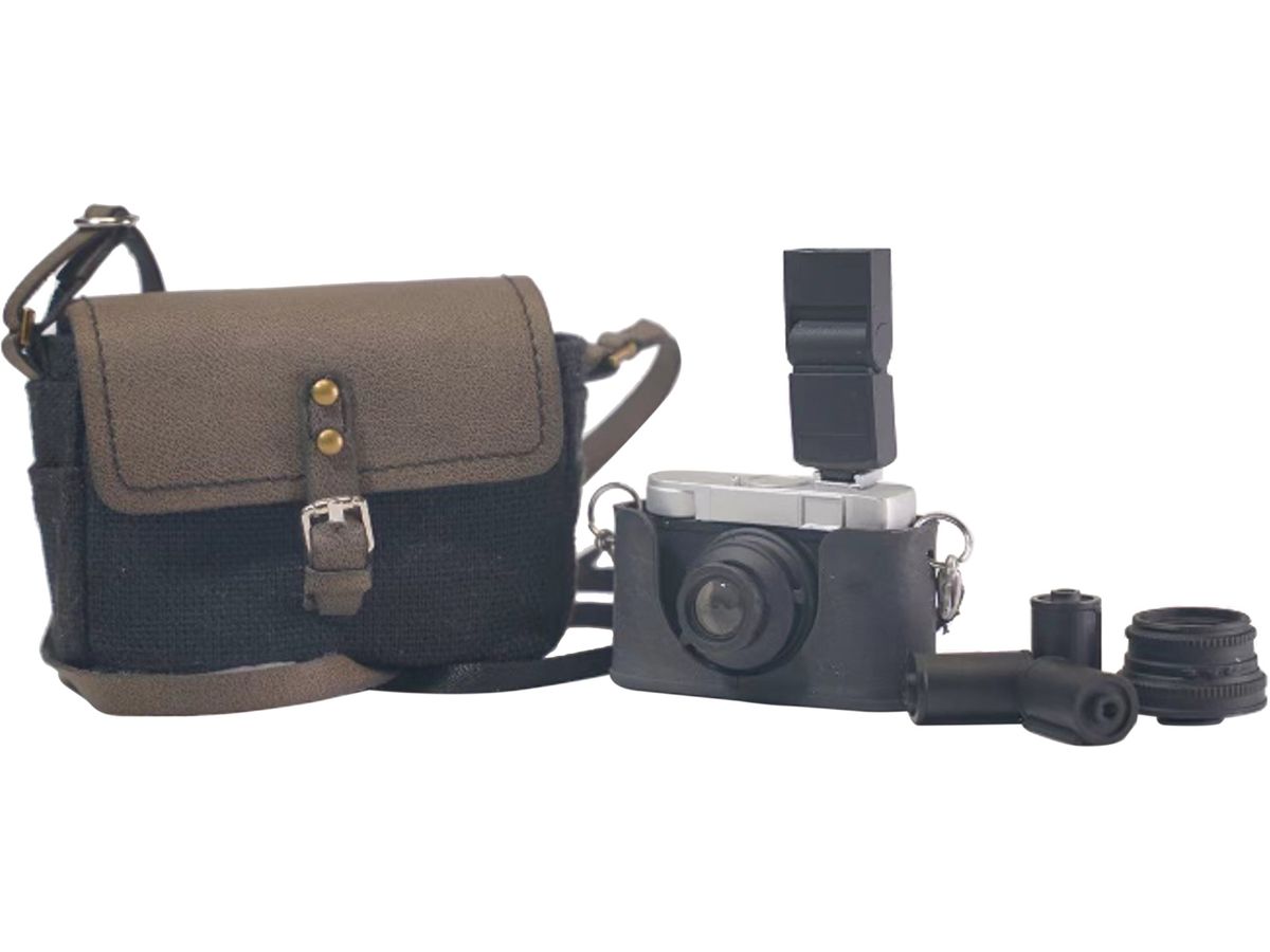 IBAG Make a Micro Shrinkable Backpack B (Camera with Bag)