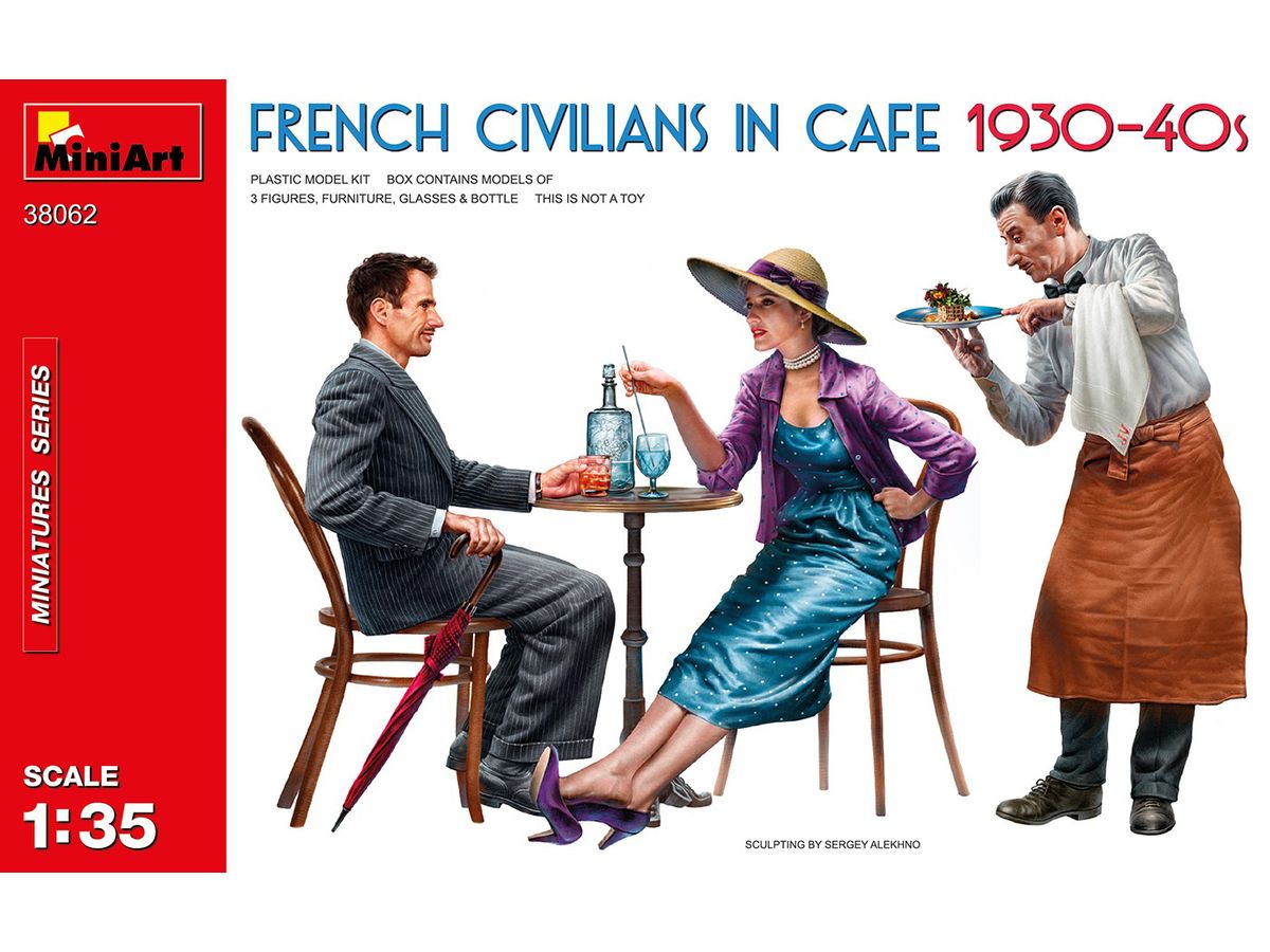 French Civilians In Cafe 1930 - 40s 3 Figures