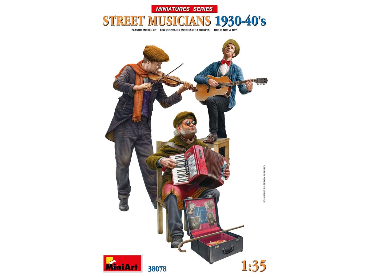 Street Musicians 1930-40's 3 Figures Included