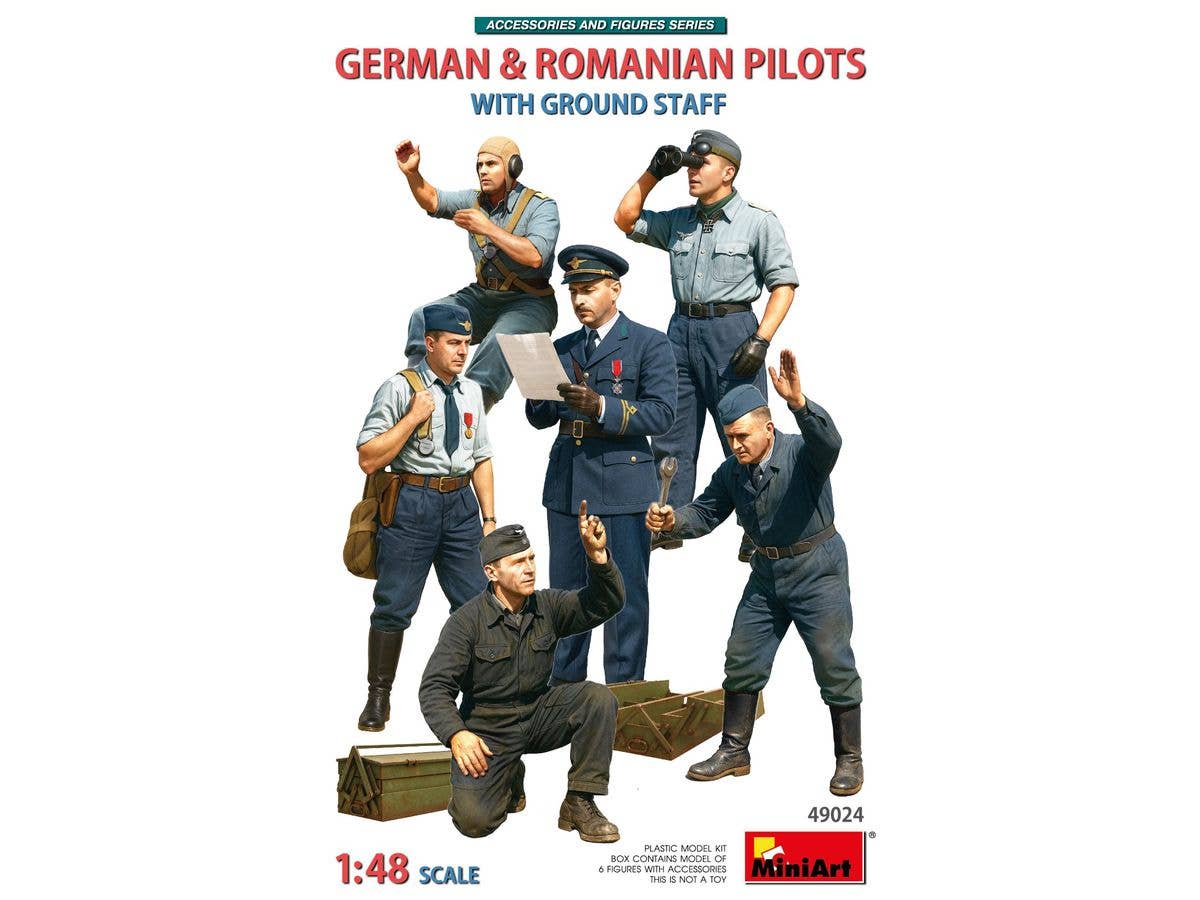 German & Romanian Pilots w/Ground Staff