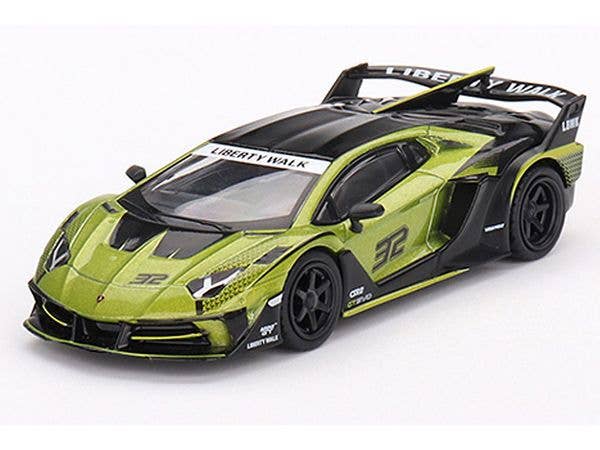 LB-Silhouette WORKS Lamborghini Aventador GTEVO Lime (Left Handle)
