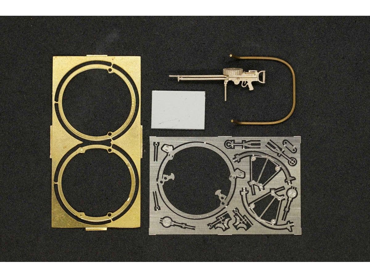 Japanese Type 92 machine gun on the Scarff ring