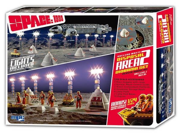 Space 1999 Nuclear Waste Disposal Area 2 with 1/24 Moon Buggy