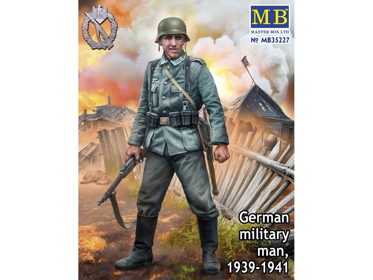 German military man, 1939-1941 w/Accessories