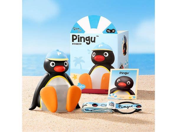 Pingu: Summer Water Bottle