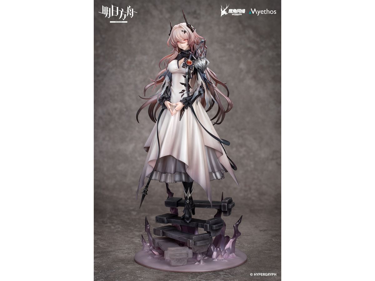 Arknights: Civilight Eterna Figure (Theresa, King of Sarkaz)