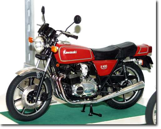 ナガノ 1/8 z400FX バイク プラモデル 1／8