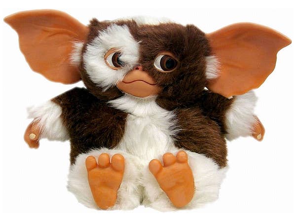 Gremlins: Gizmo 8-inch Plush Toy (Reissue)