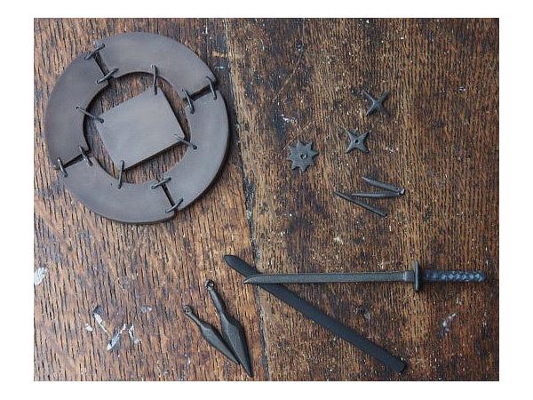 Ninja Weaponry Set Black Cast Molding