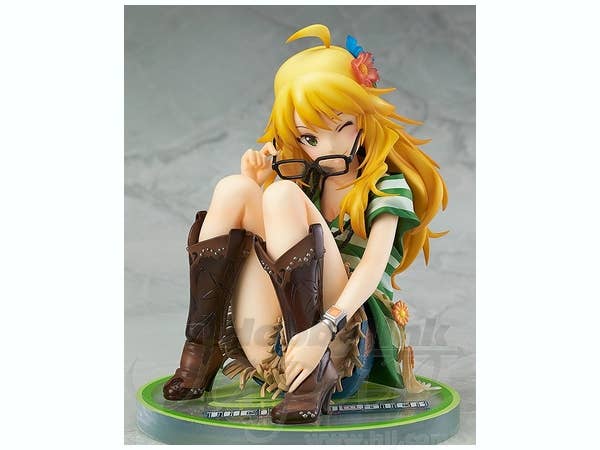 Miki Hoshii PVC