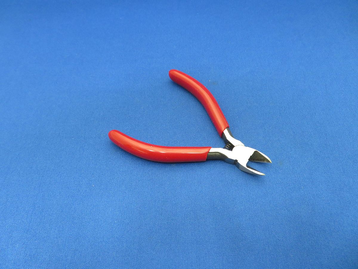 Shokunin Katagi Red Man 7 Metal Compatible Micro Nippers
