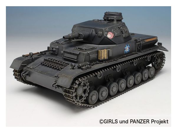 Girls und Panzer IV Tank D Type Anglerfish Team 10th Anniversary Special Edition!