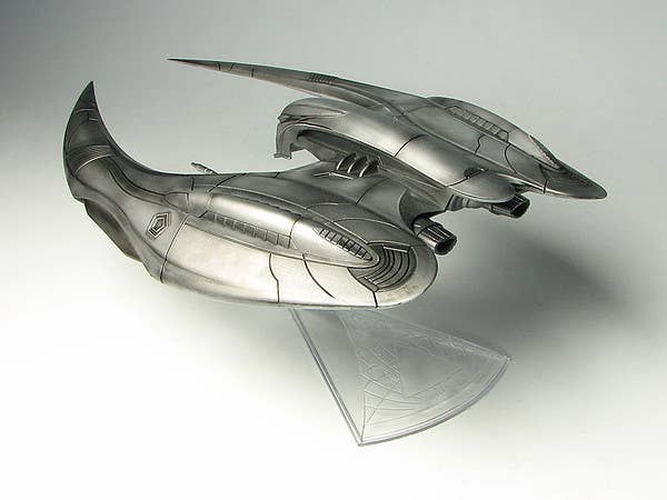 キャラクター Battlestar Galactica Cylon Raider 1/32 AmiAmi [Character & Hobby Shop] | Battlestar Galactica 1/32