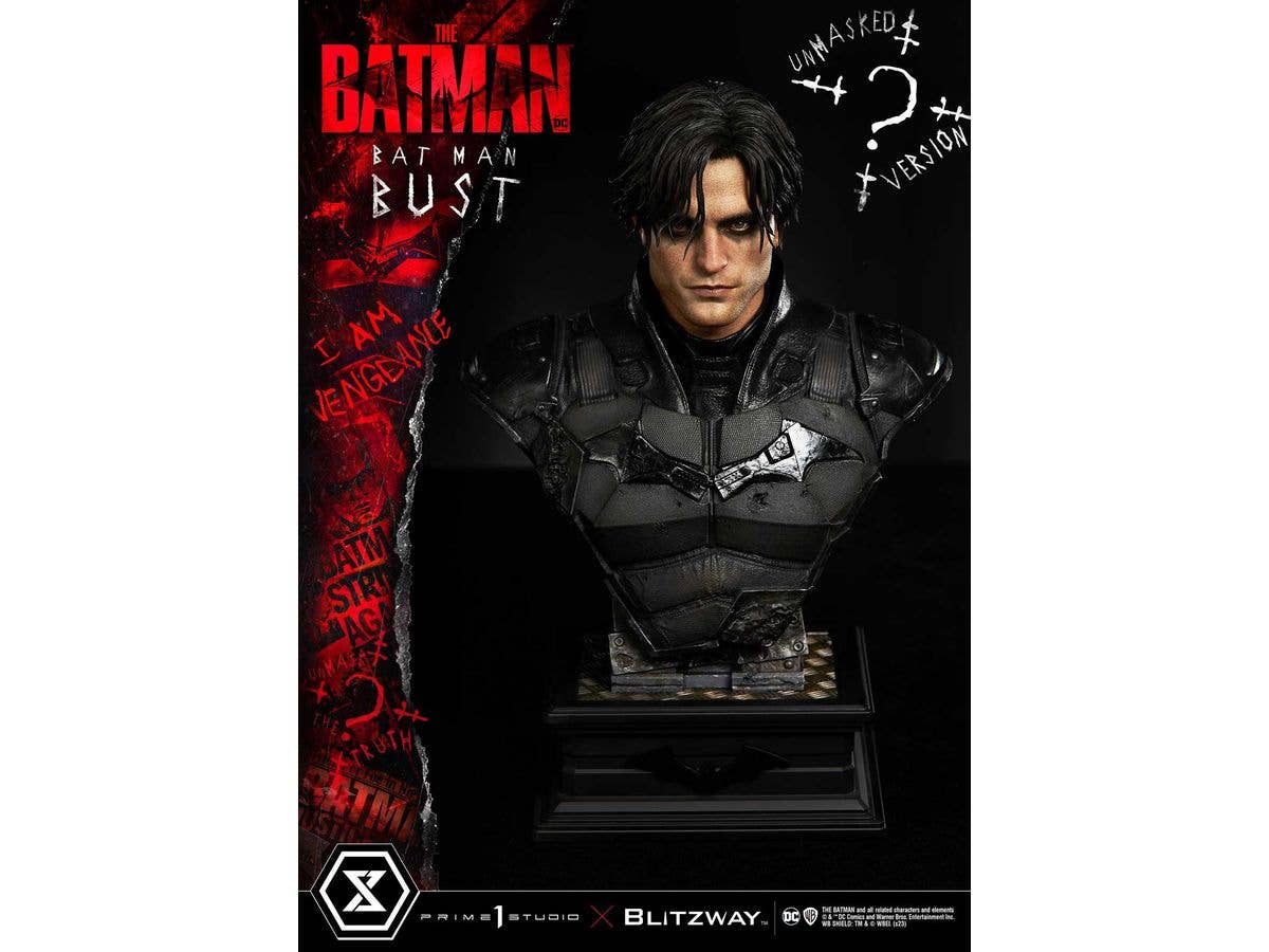 Premium Bust The Batman Batman Unmasked