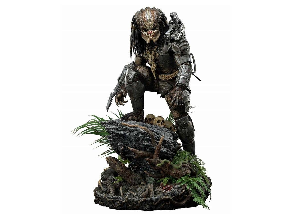 Premium Masterline Dark Horse Comics Predator: Cover Art Predator DX Statue PMDHPR-03DX