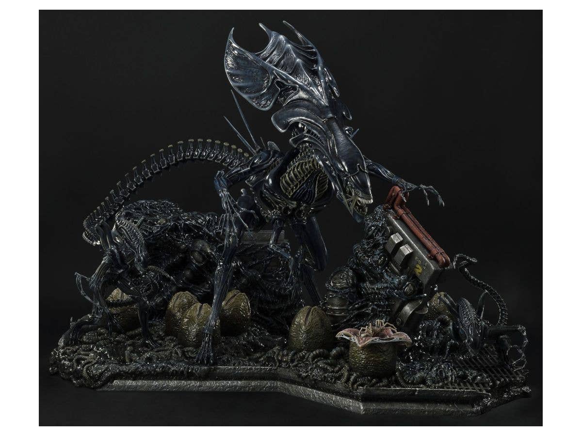 Premium Masterline Dark Horse Comics Alien: Queen Alien Statue PMDHAL-03