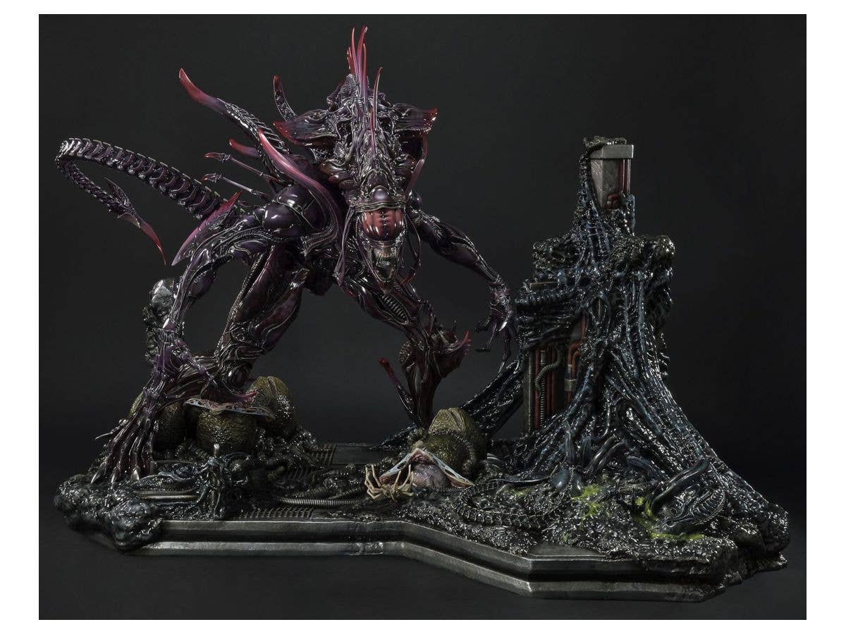 Premium Masterline Dark Horse Comics Alien: Rogue Alien Statue PMDHAL-04