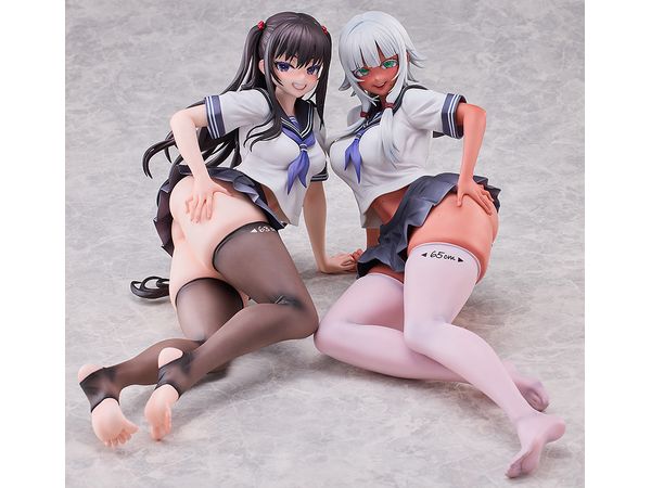 World Where the Thickness of a Girl's Thighs is Equal to Her Social Status: Raura Aiza & Iroha Shishikura Figure