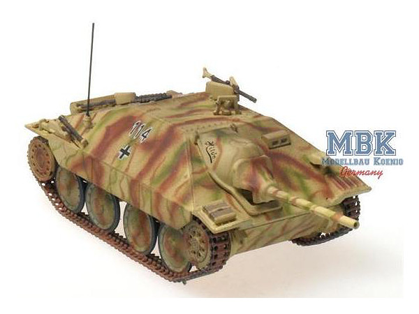 Hetzer (early) "Hilde" Unidentified Unit, Nove Mesto, Czechia, April 1945