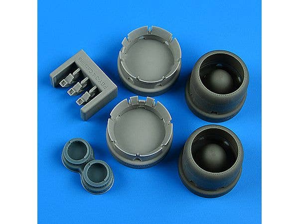 PBY-3/4 Catalina correct cowlings opened flaps