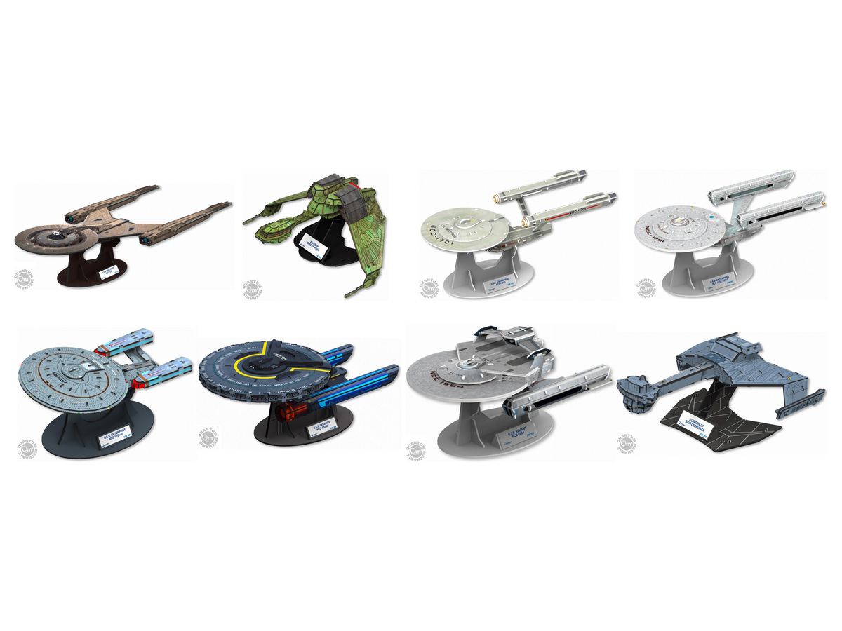 Star Trek / Qraftworks Starship 3D Paper Craft Model: Set of 8