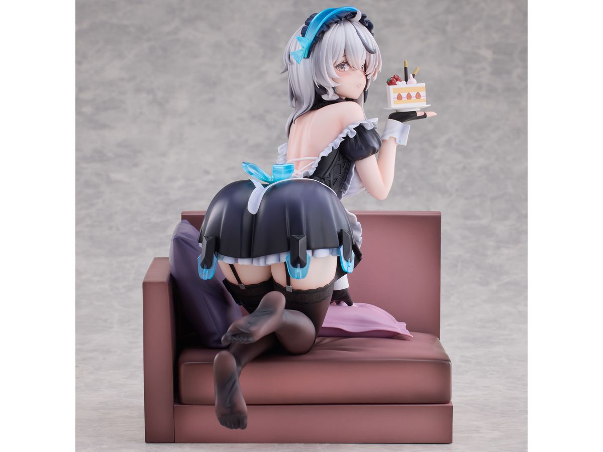 Snowbreak: Containment Zone: Cherno & Meursault Apprentice Maid Ver. Regular Edition