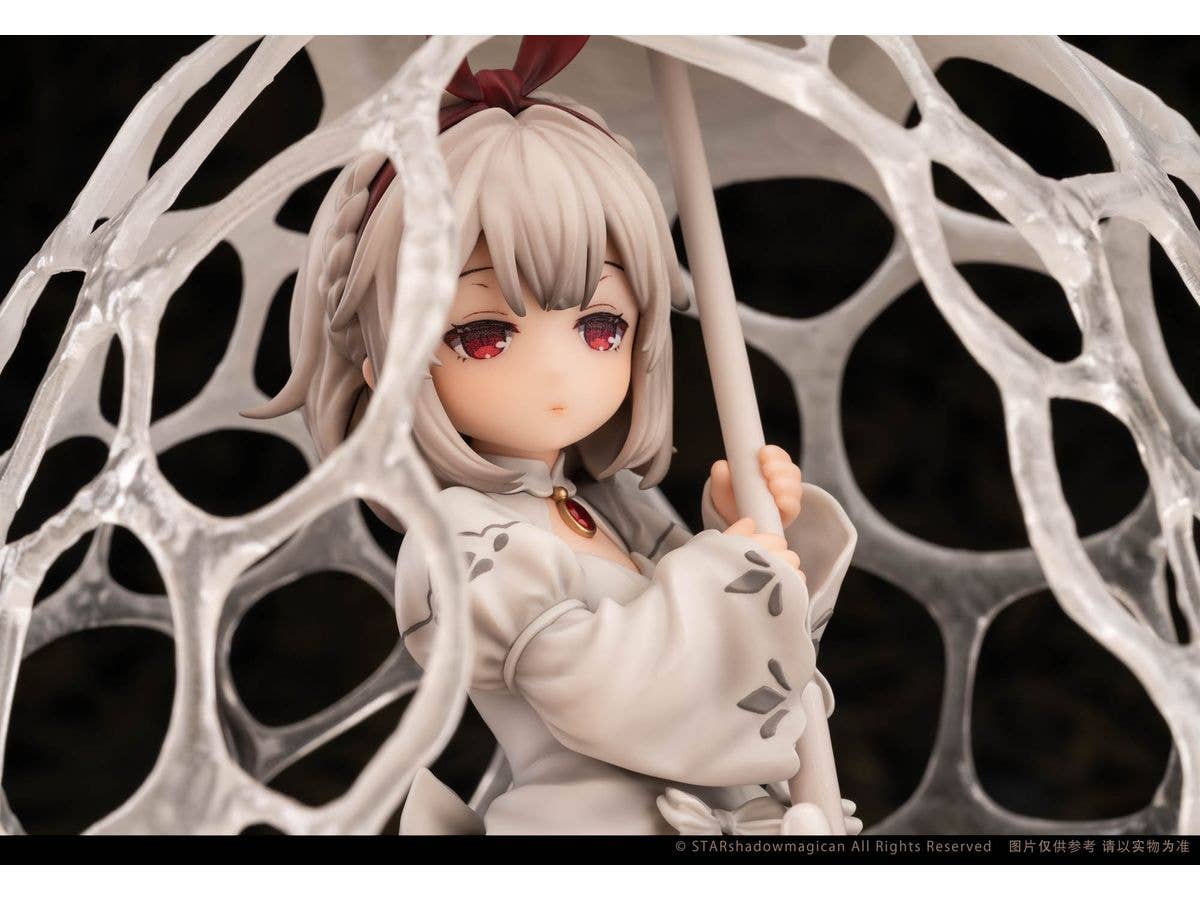 Mushroom Girls Series No.2 Phallus indusiatus Vent. Figure