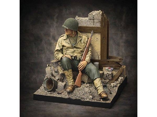 U.S. Soldier at Rest - with Base (WWII)