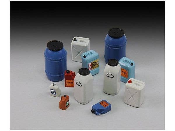 Plastic chemical/water containers & bottles