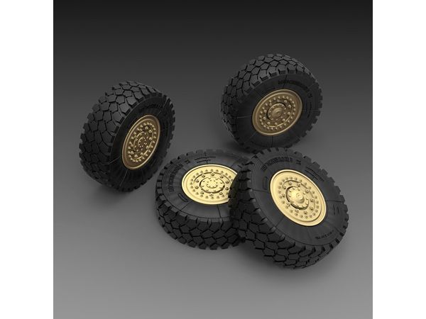 U.S. 4x4 MRAP sagged wheels