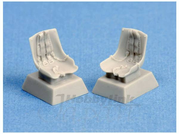 Macchi C.202 Seats with Molded Harness