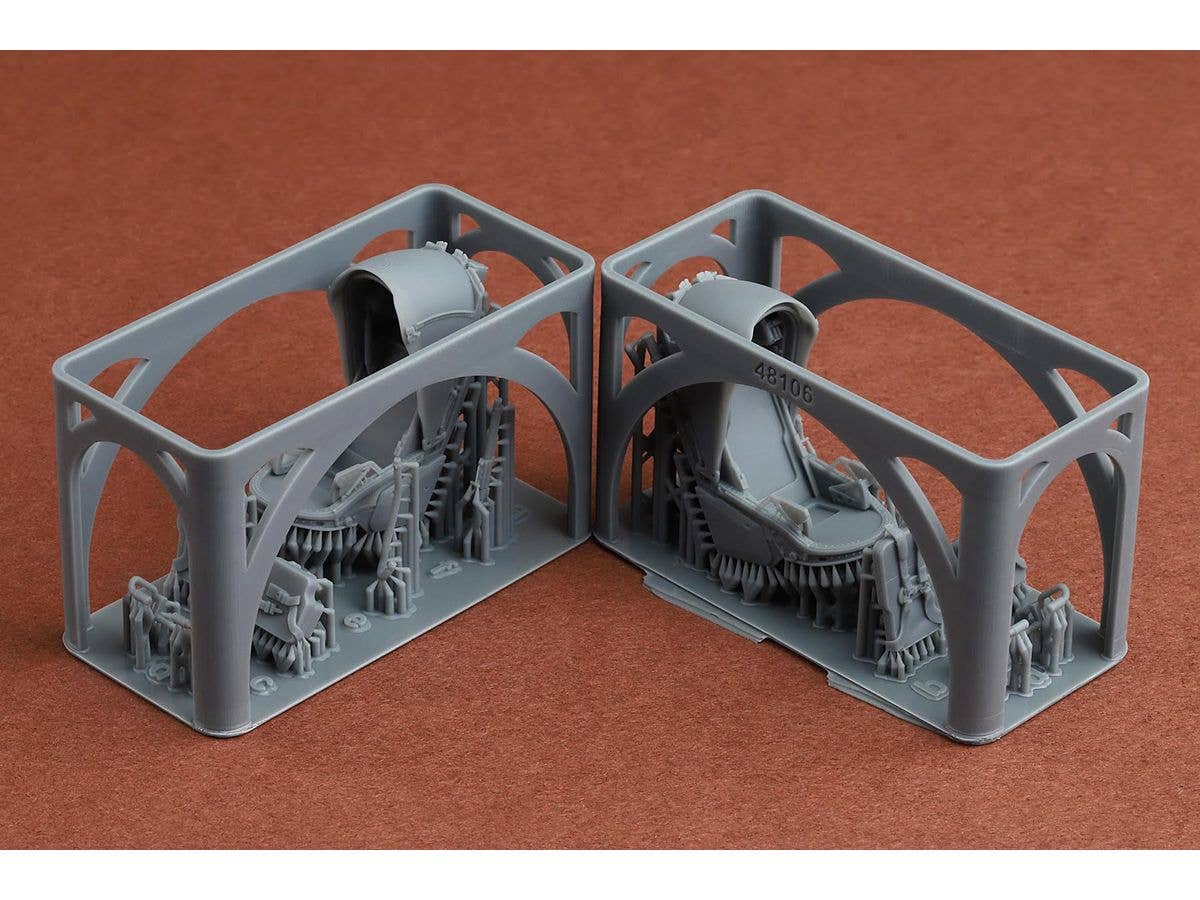 B-58 Hustler Bomber/Navigator & DSO seats (Stanley Capsule) (2pc)