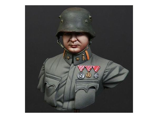 Austro-Hungarian Infantry / Pioneer officer WW I Bust model
