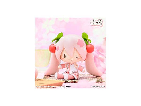 Hatsune Miku Series Fuwapuchi Deformed Figure Sakura Miku