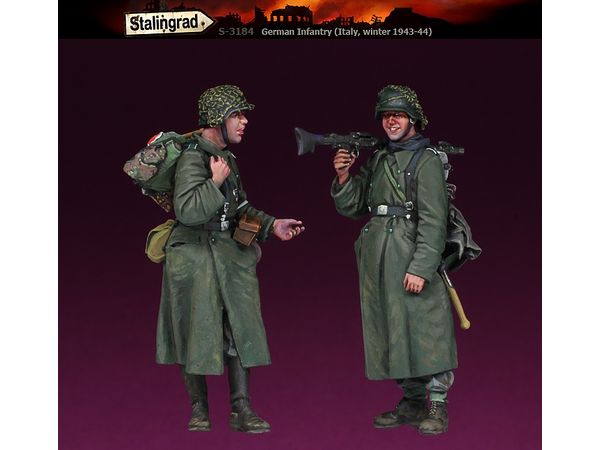WW.II German Infantry Gunners and Medics in Winter Gear Italy Winter