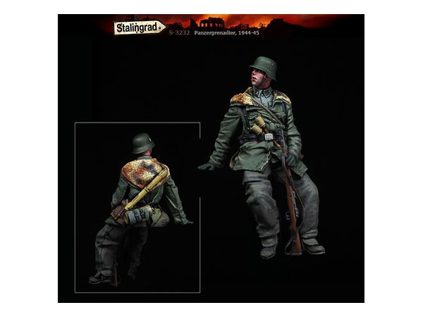 WWII German Grenadier 1943 - 45 (9) A Shooting Assistant with a Spare Barrel
