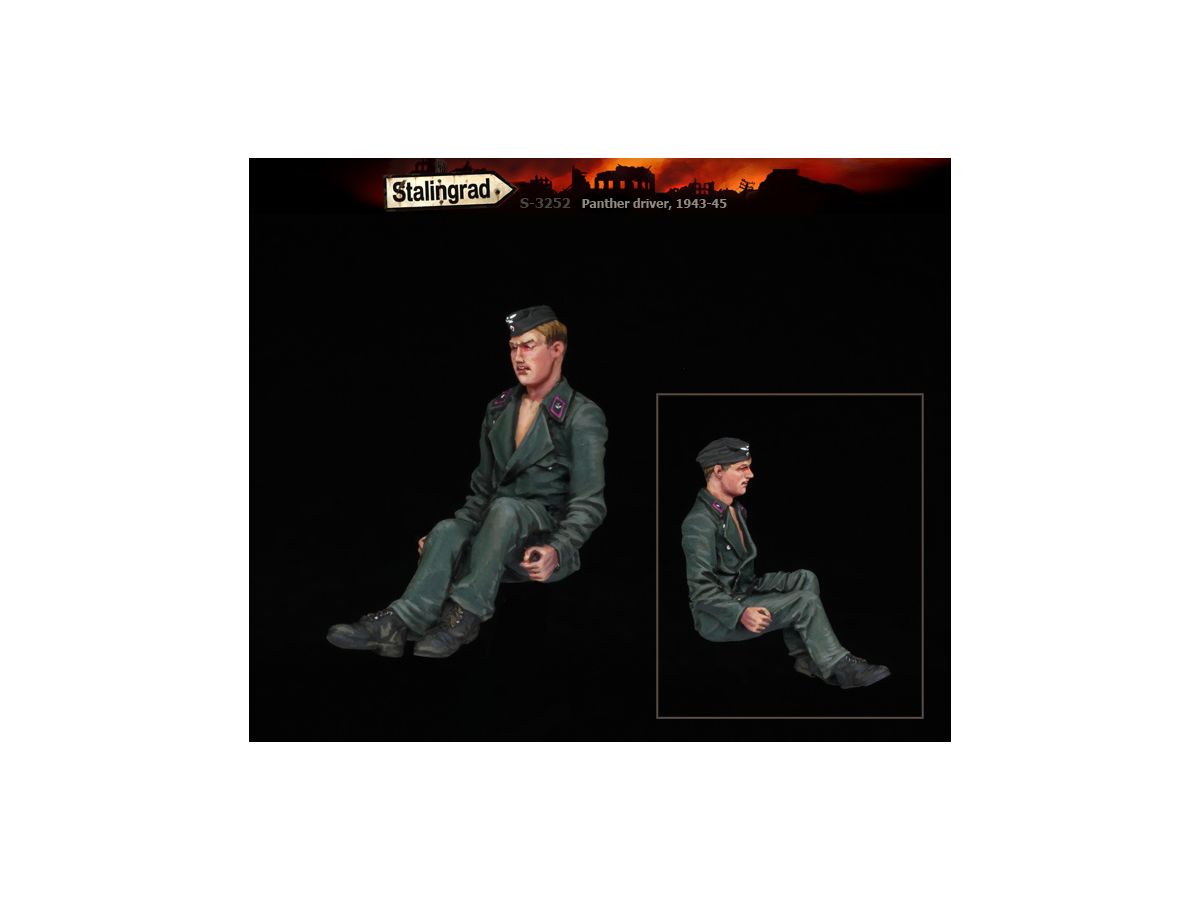 WWII German Panther Tank Driver 1941-45 Tank Recovery Tank Engine Start