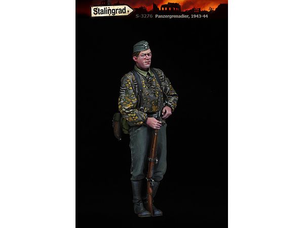 WWII Germany Standing Panzergrenadier 1943-44
