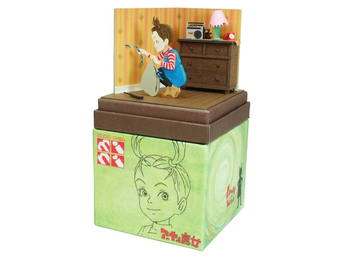 Miniatuart Kit Studio Ghibli Series : Earwig Hides Earthworms