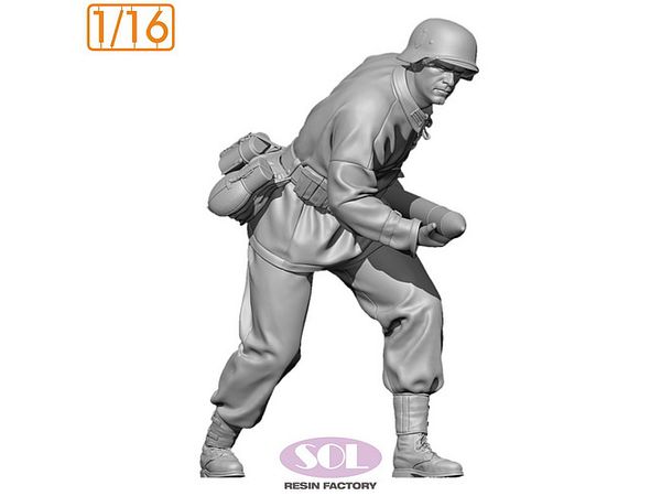 WWII German anti-tank artillery loader 1