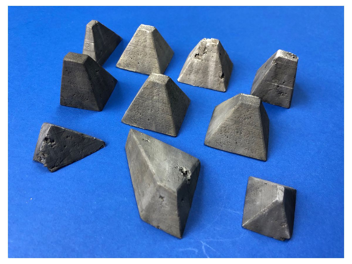 WW.II Dragon Teeth Concrete Obstacles Set
