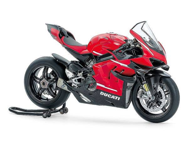 DUCATI SUPERLEGGERA V4 with Racing Kit