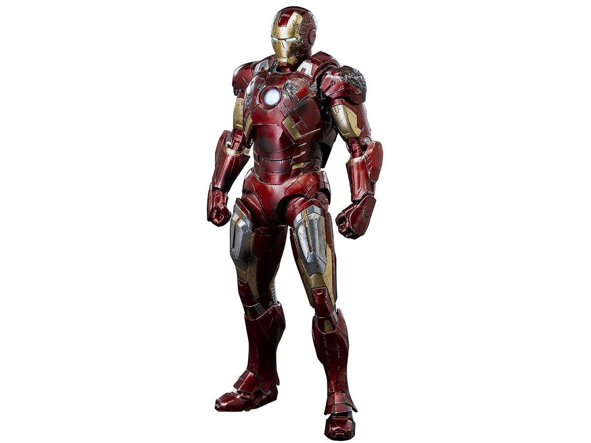 DLX Iron Man Mark 7 (Battle Damaged) (Marvel Studios' The Infinity Saga)